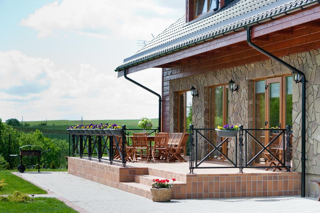 Vila Viesai Тракай Стая снимка
