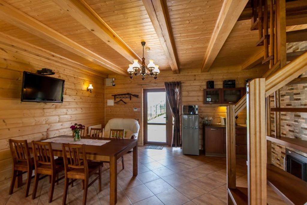 Vila Viesai Тракай Стая снимка